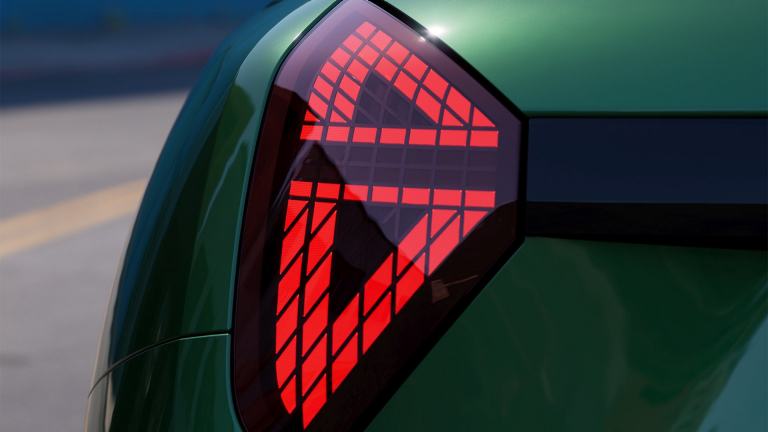 MINI all-electric - exterior - rear lights