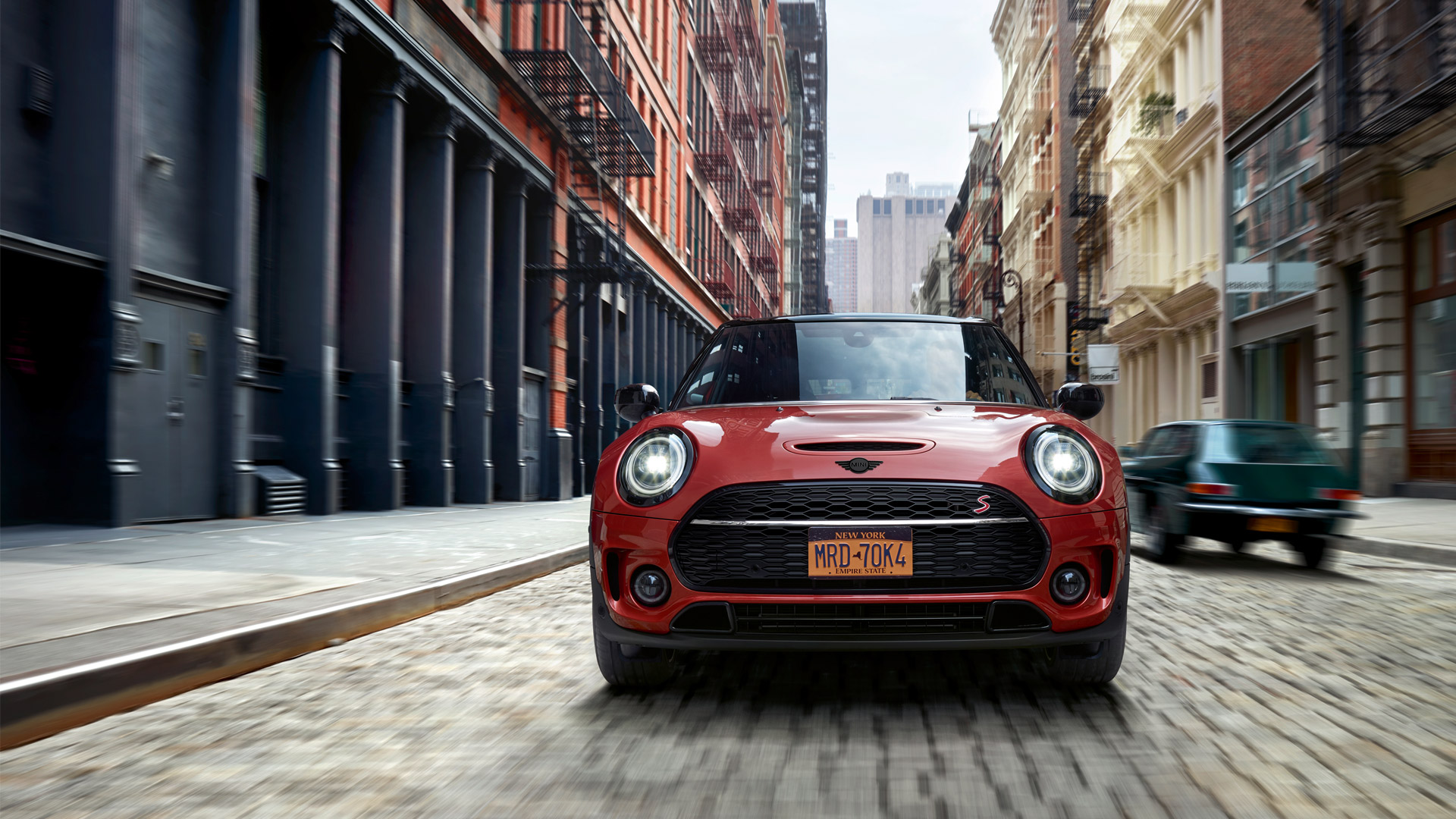 MINI 3-door Hatch – front view – grey and black