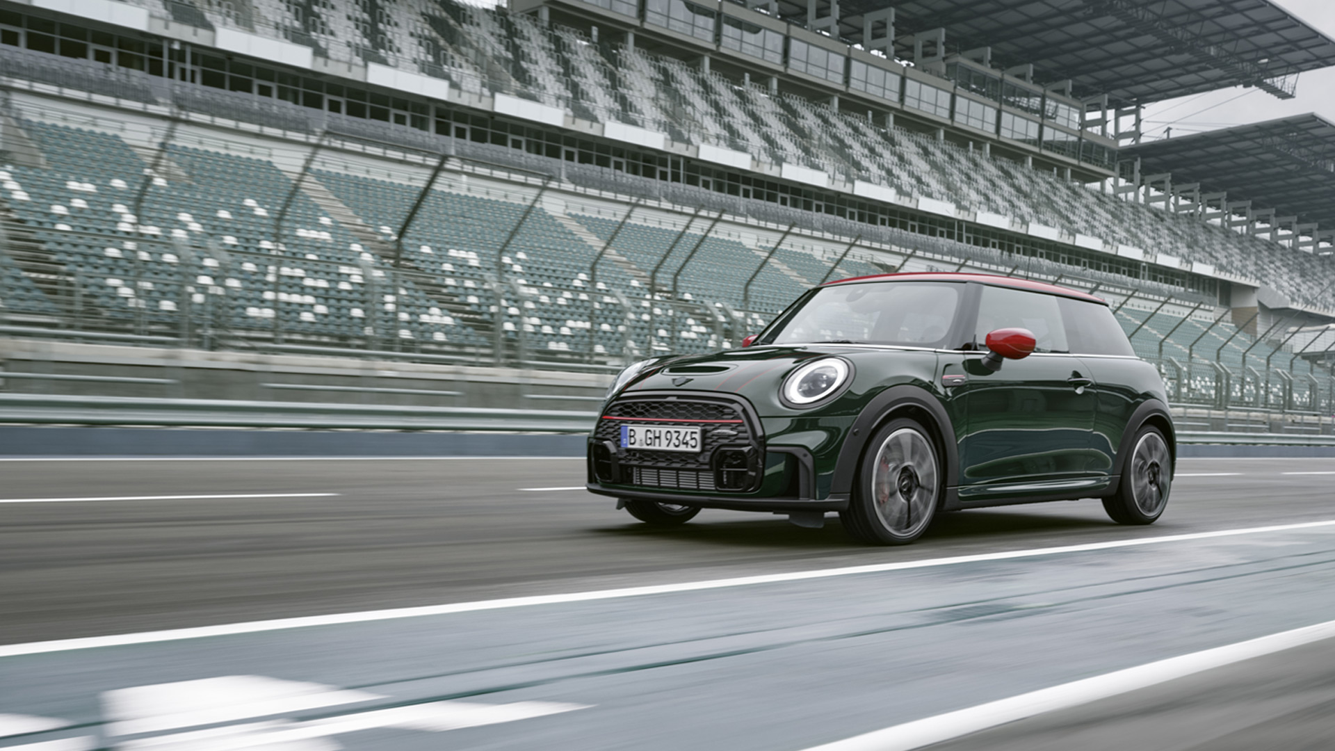 MINI JOHN COOPER WORKS – front view – grey and black