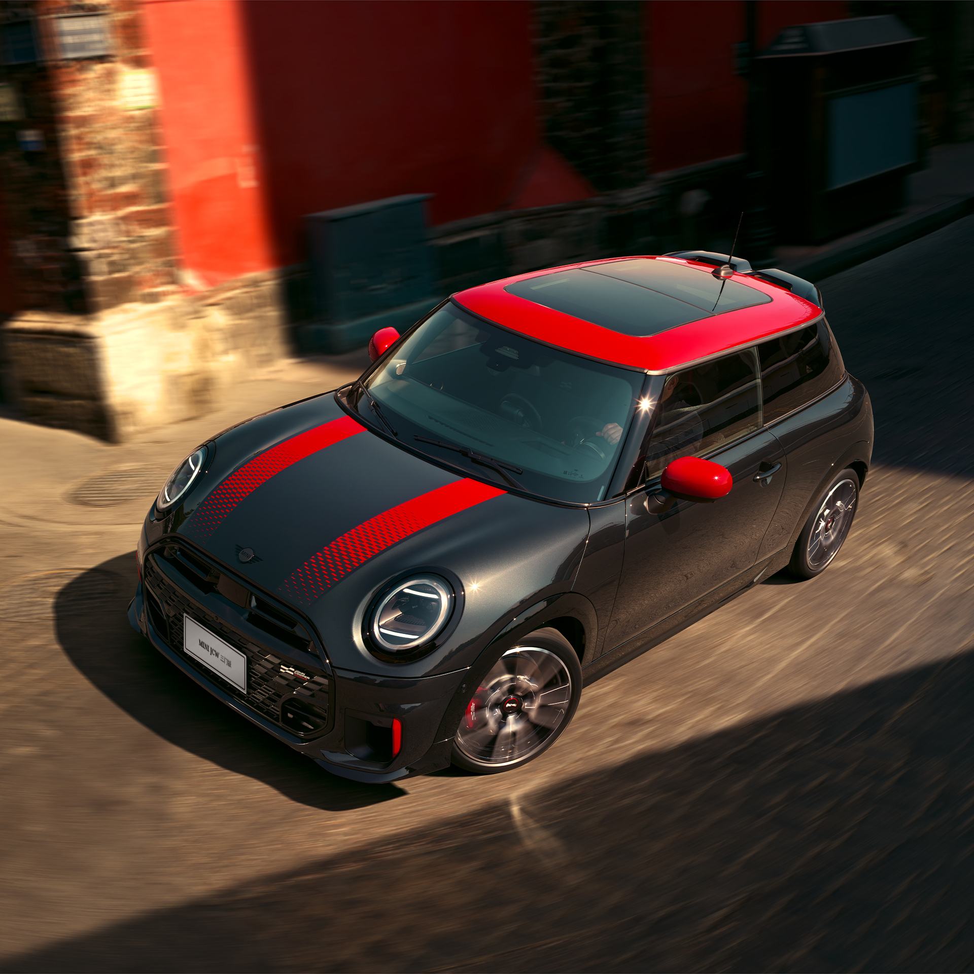 MINI JCW 三门版 | MINI中国官网